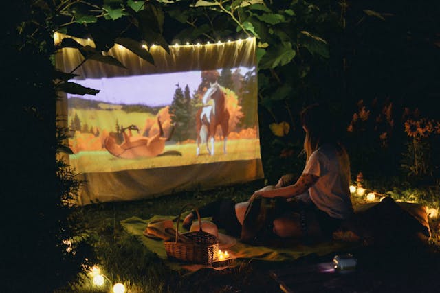 outdoor film screening date
